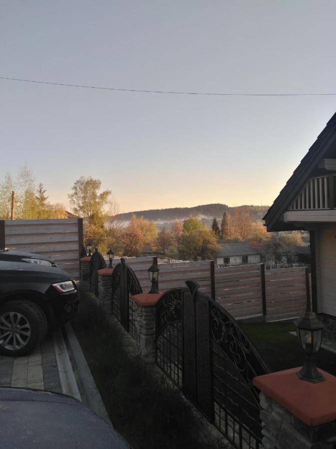 Апартаменти Олівія Skhidnytsia Exterior photo